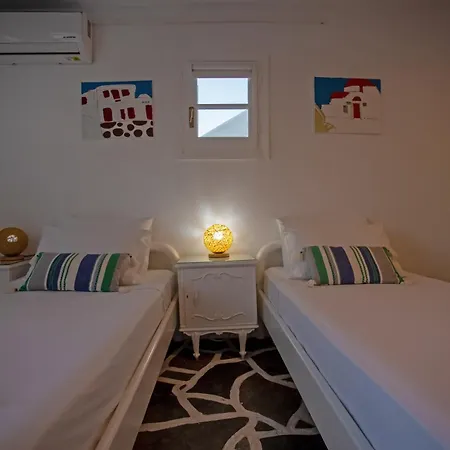 Sing And Blossom Mykonos Town