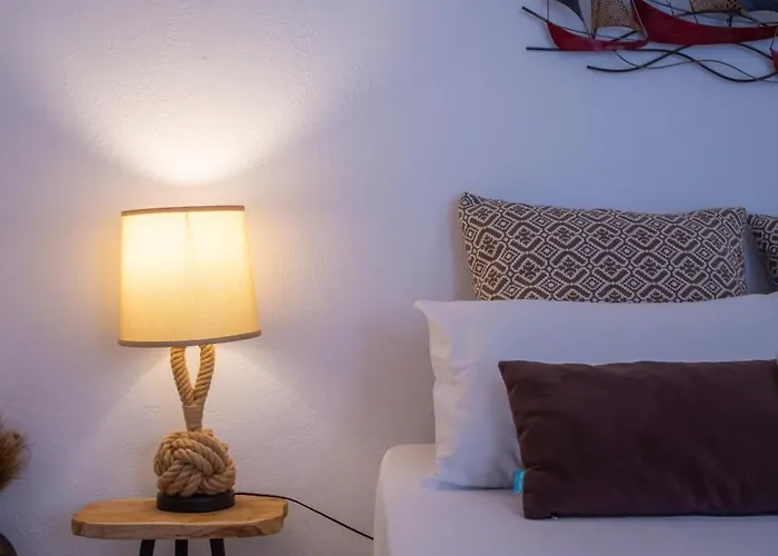 Sing And Blossom Mykonos Town