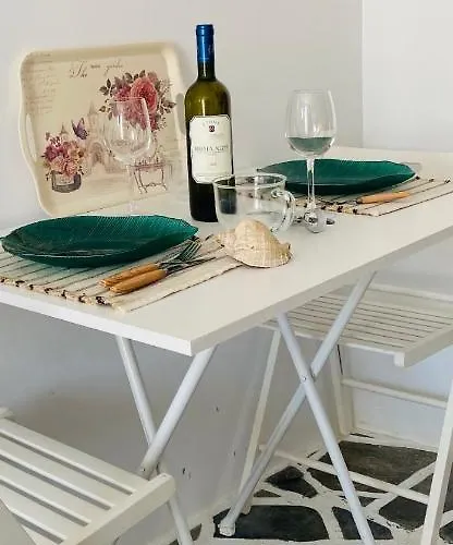 Sing And Blossom Mykonos Town